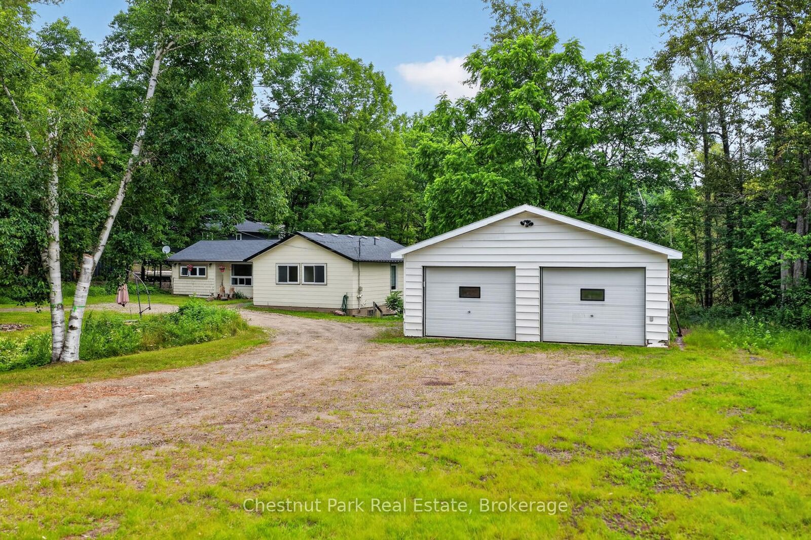 Property Photo:  52 Joseph Street  ON P0B 1J0 