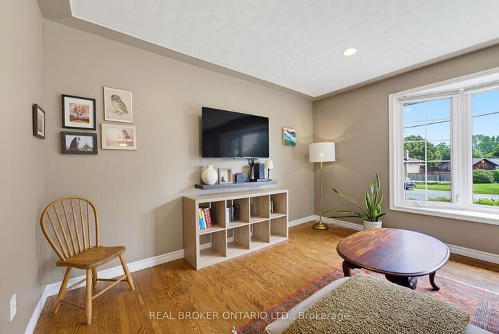 87 Ball Street — photo 1