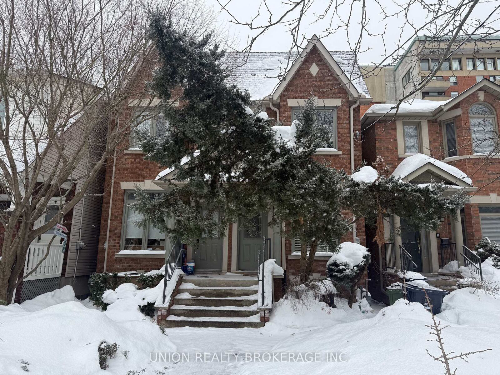 Property Photo:  105A Gough Avenue Lower  ON M4K 3N9 