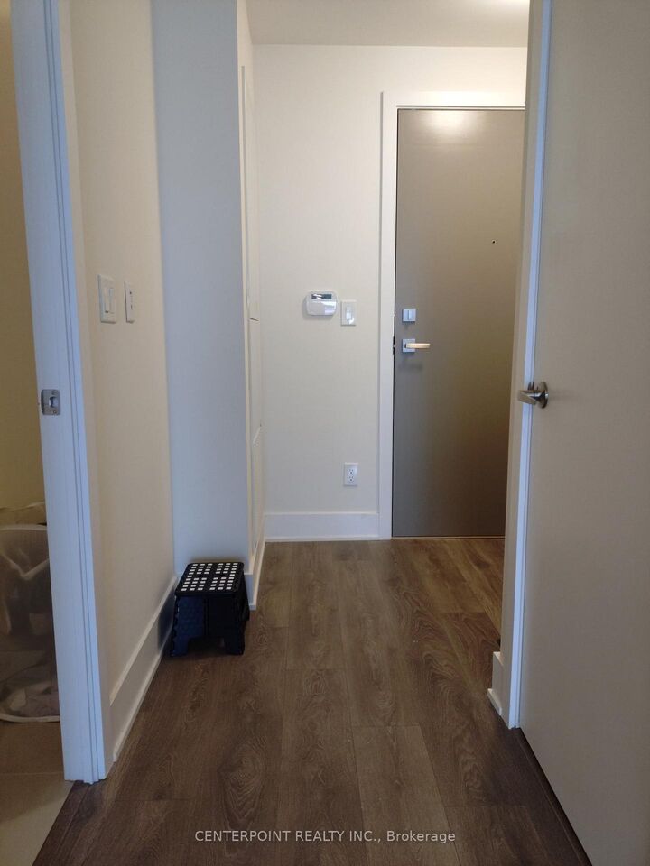 Property Photo:  188 Fairview Mall Drive 1506  ON M2J 5A7 