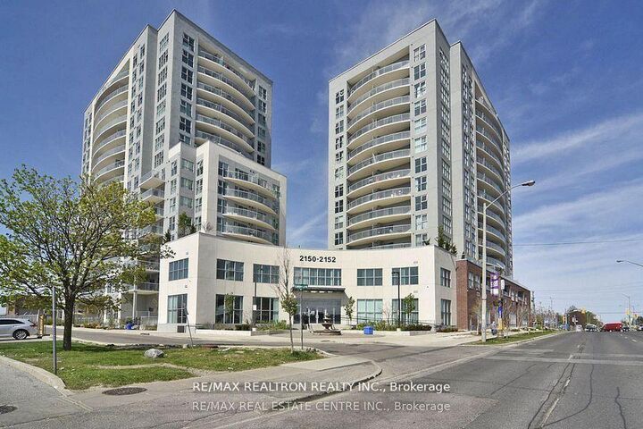 Property Photo:  2152 Lawrence Avenue E Ph08  ON M1R 3A8 