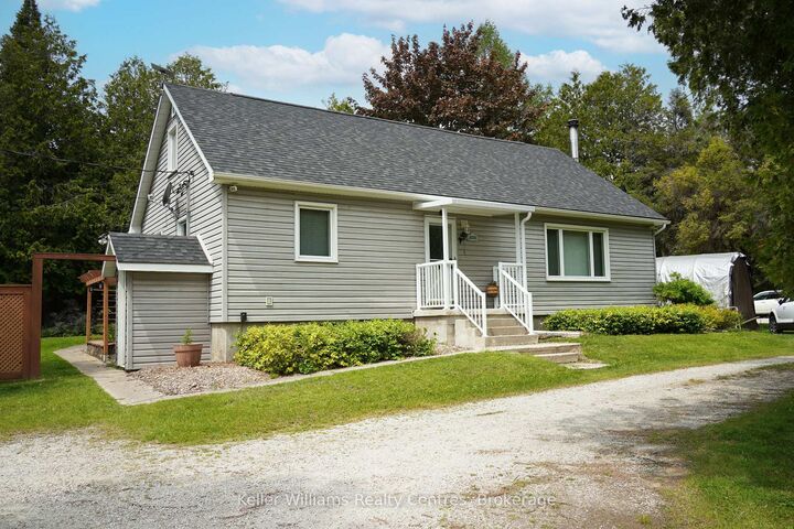 668 Pike Bay Road — photo 1