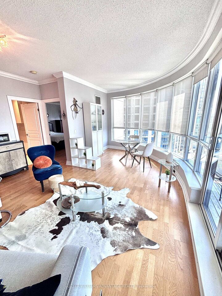 Property Photo:  2087 Lake Shore Boulevard W 1203  ON M8V 4G3 