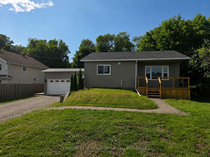 7510 Roger Stevens Drive — photo 1