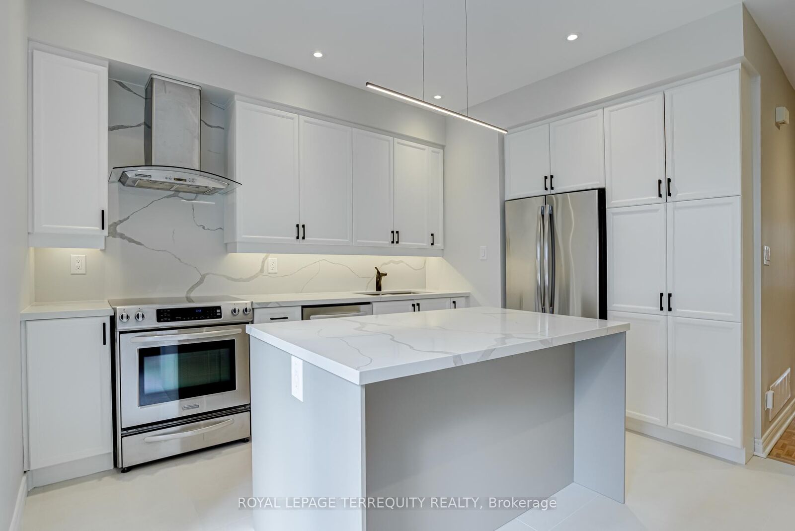 Property Photo:  244 George Street  ON M5A 2N1 