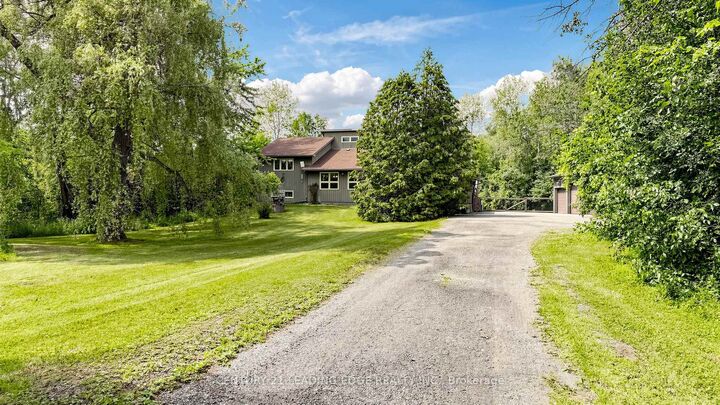 6466 Old Homestead Road — photo 1