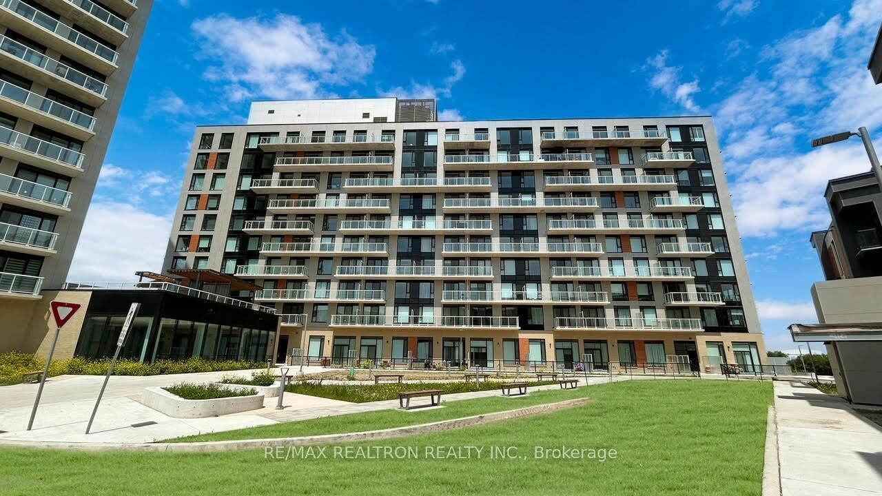 Property Photo:  6 David Eyer Road Ph915  ON L4S 0N5 