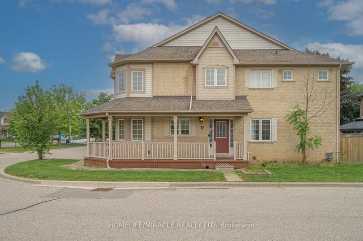 Property Photo: 7284 Bellshire Gate 12 ON L5N 8E3