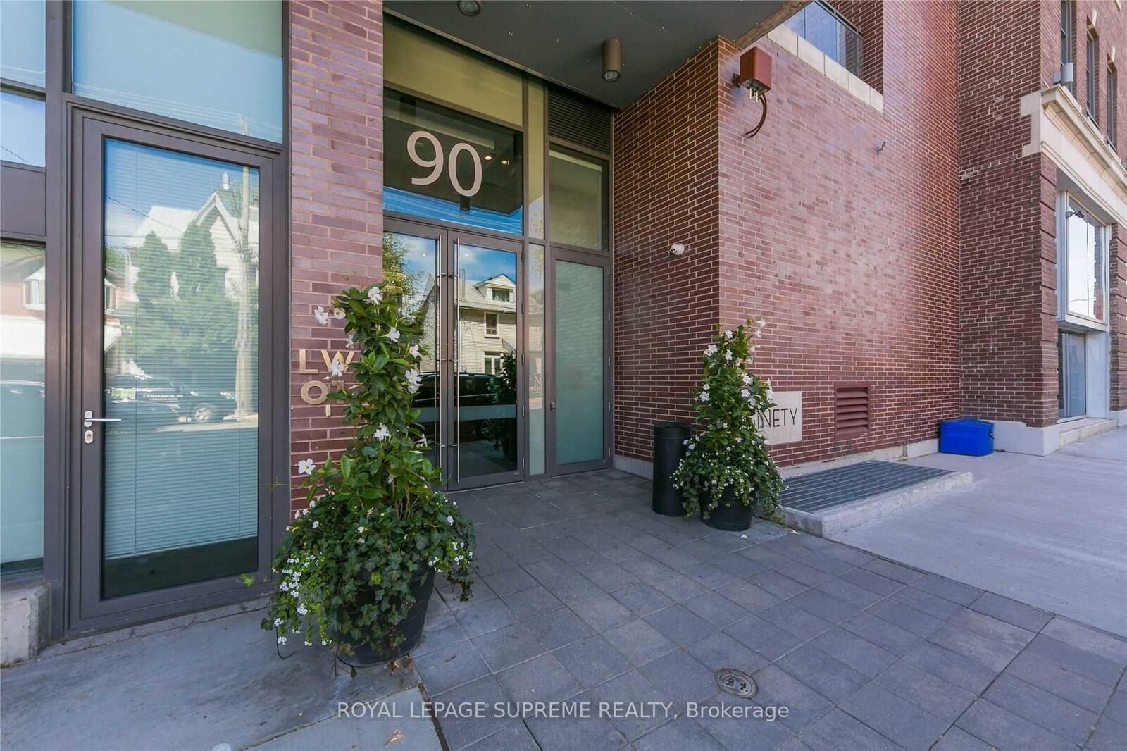 Property Photo:  90 Broadview Avenue 620  ON M4M 0A7 