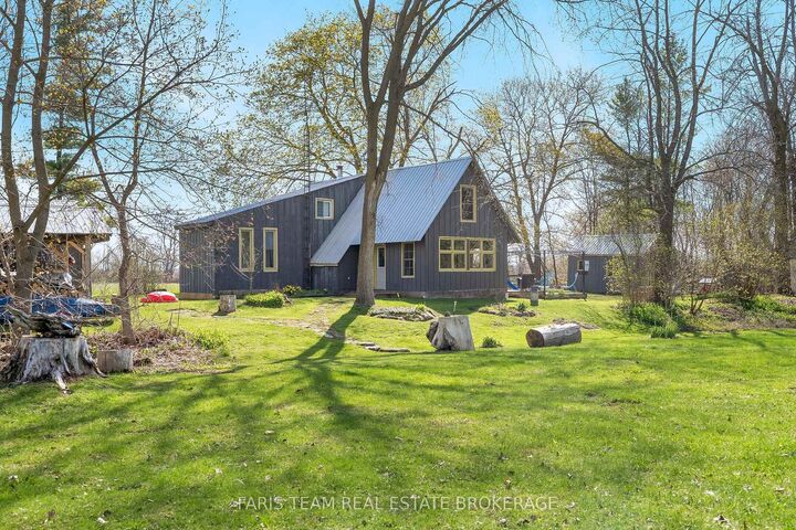 Property Photo: 7237 6/7 Sideroad Nottawasaga N/A ON L0M 1G0