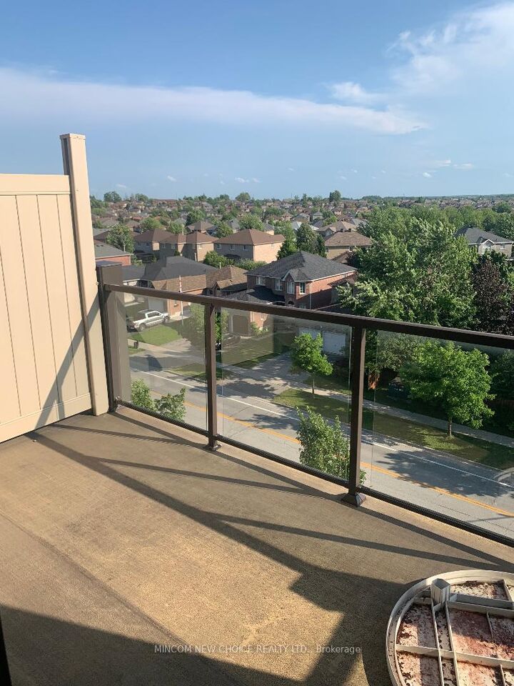 Property Photo: 100 Dean Avenue 414 ON L4N 0V4