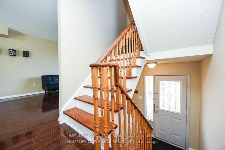 Property Photo:  2 Clay Brick Court E 88  ON L6V 4M7 