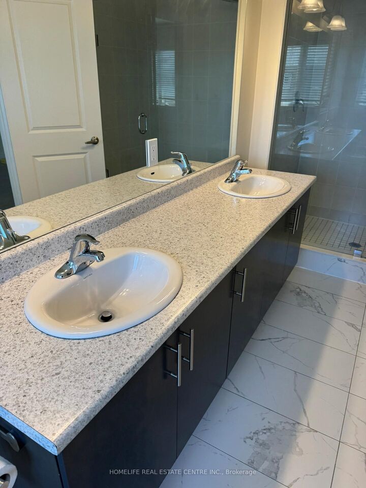 Property Photo:  4492 Eclipse Way  ON L2G 0X4 
