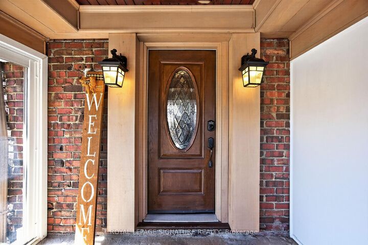 Property Photo: 426 Armadale Avenue ON M6S 3X8