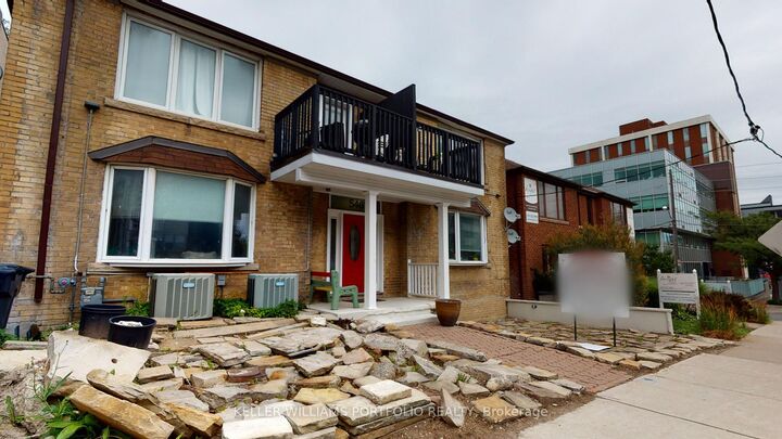 Property Photo: 546 Eglinton Avenue E 5 ON M4P 1N9
