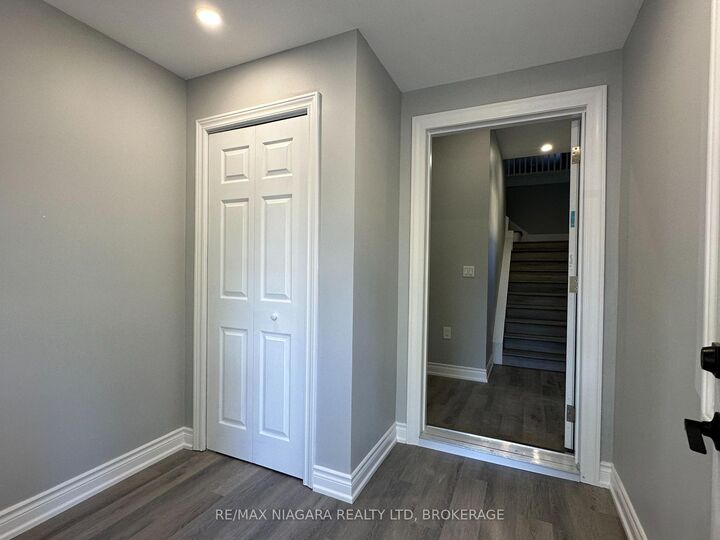 Property Photo:  27 Water Street Unit B  ON L2R 4T6 