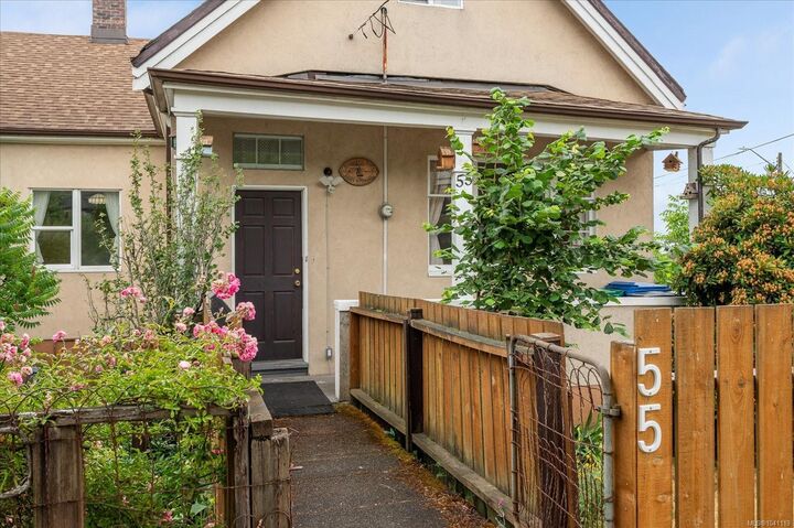 Property Photo:  55 Haliburton St  BC V9R 4V6 