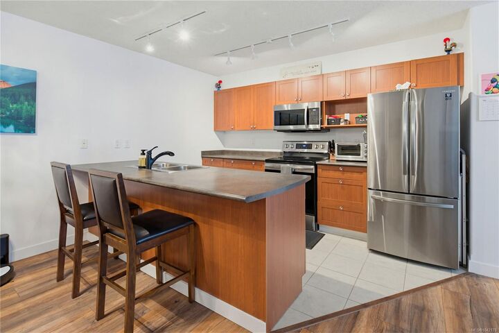 2823 Jacklin Rd #205 — photo 1