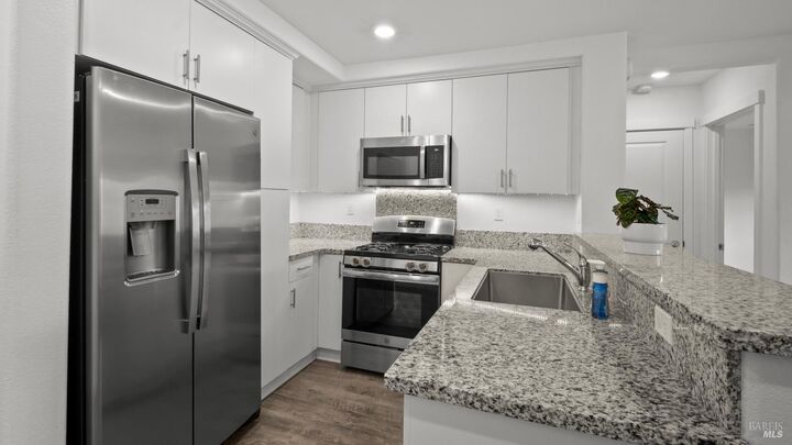 Property Photo: 1406 Mauro Pietro Drive 204 CA 94954