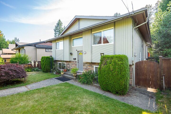 Property Photo: 404 Mundy Street BC V3K 5N1