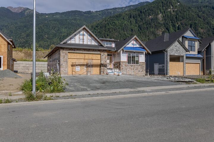 Property Photo: 10022 Trillium Way BC V0X 1X1