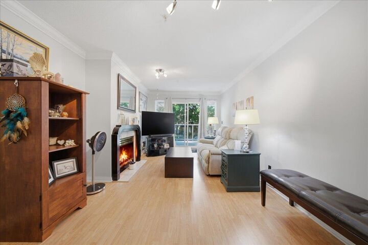 Property Photo: 22275 123 Avenue 203 BC V2X 4E1