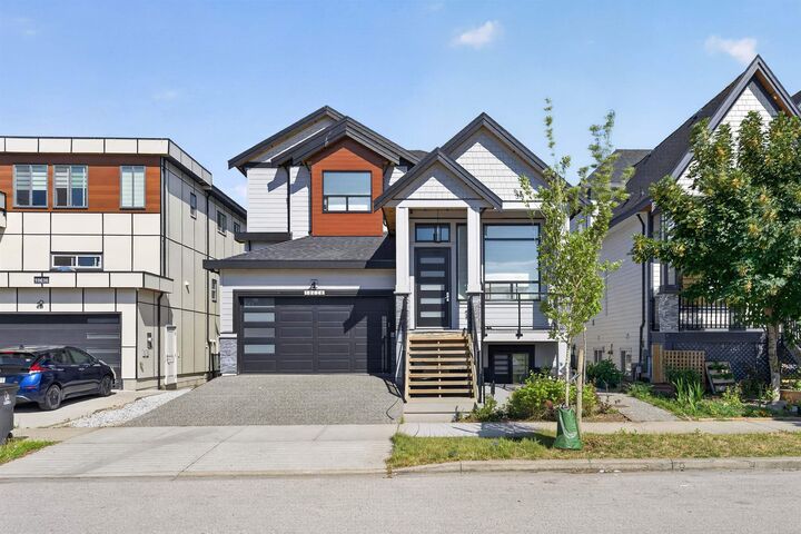 Property Photo: 10628 124 Street BC V3V 0E2