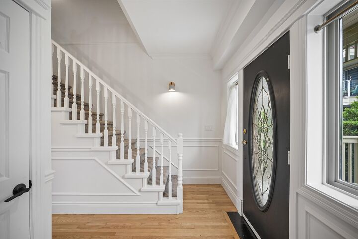 Property Photo: 15151 Buena Vista Avenue 6 BC V4B 1Y2