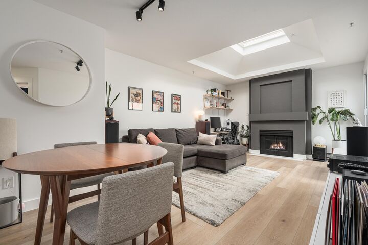 Property Photo: 1333 W 7th Avenue 407 BC V6H 1B8