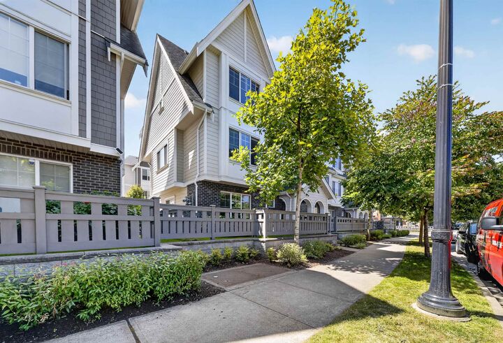 Property Photo: 7180 Lechow Street 4 BC V6Y 0K9
