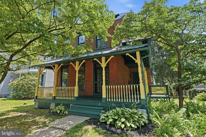 Property Photo: 124 E Cedar Road PA 18077
