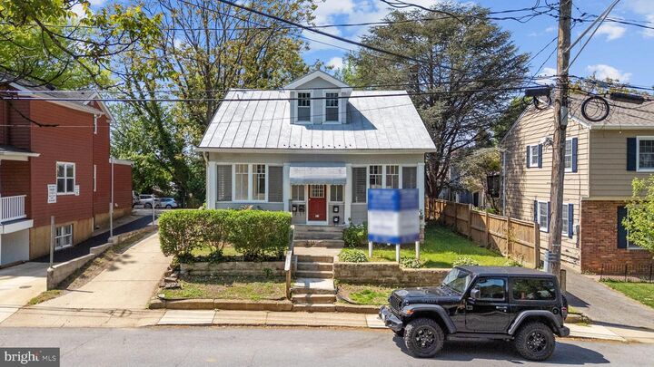 Property Photo:  13 Annapolis Street  MD 21401 