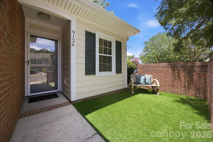 Property Photo:  9126 N Vicksburg Park Court  NC 28210 