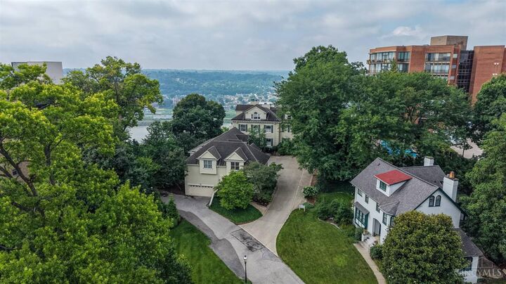 Property Photo: 1603 E McMillan Street OH 45206