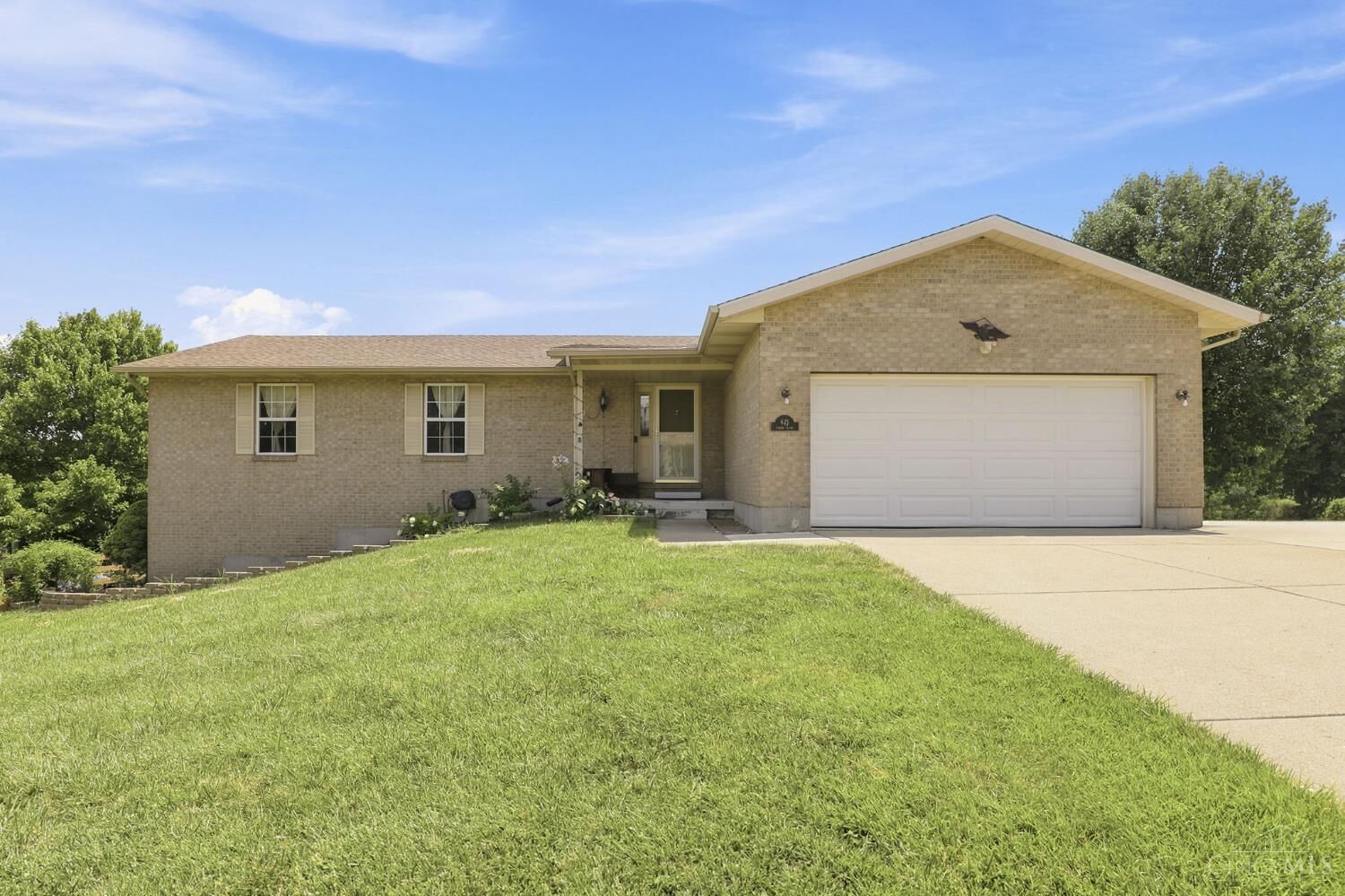 Property Photo:  421 Loren Lane  OH 45011 