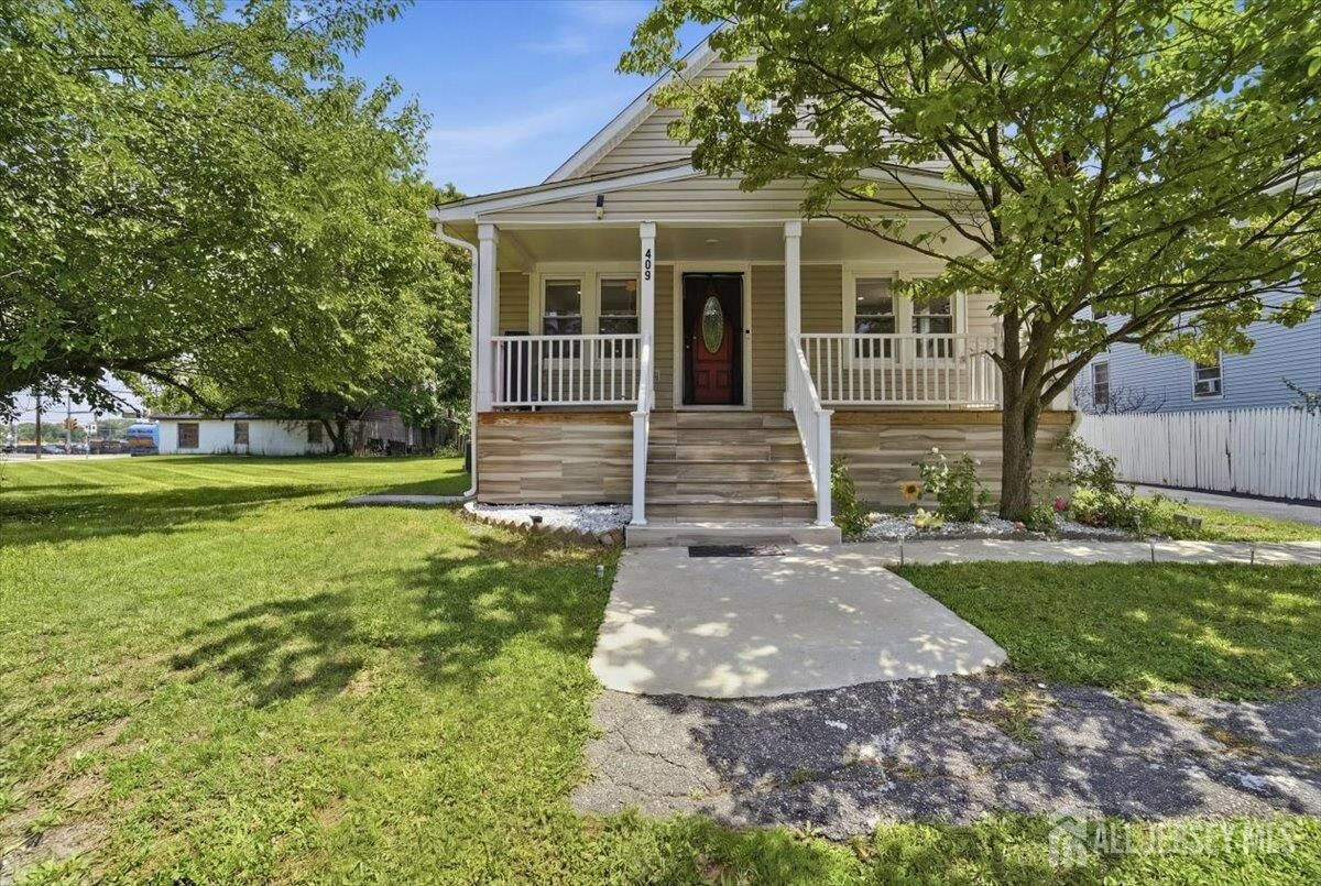 Property Photo:  409 Hancock Street  NJ 07080 