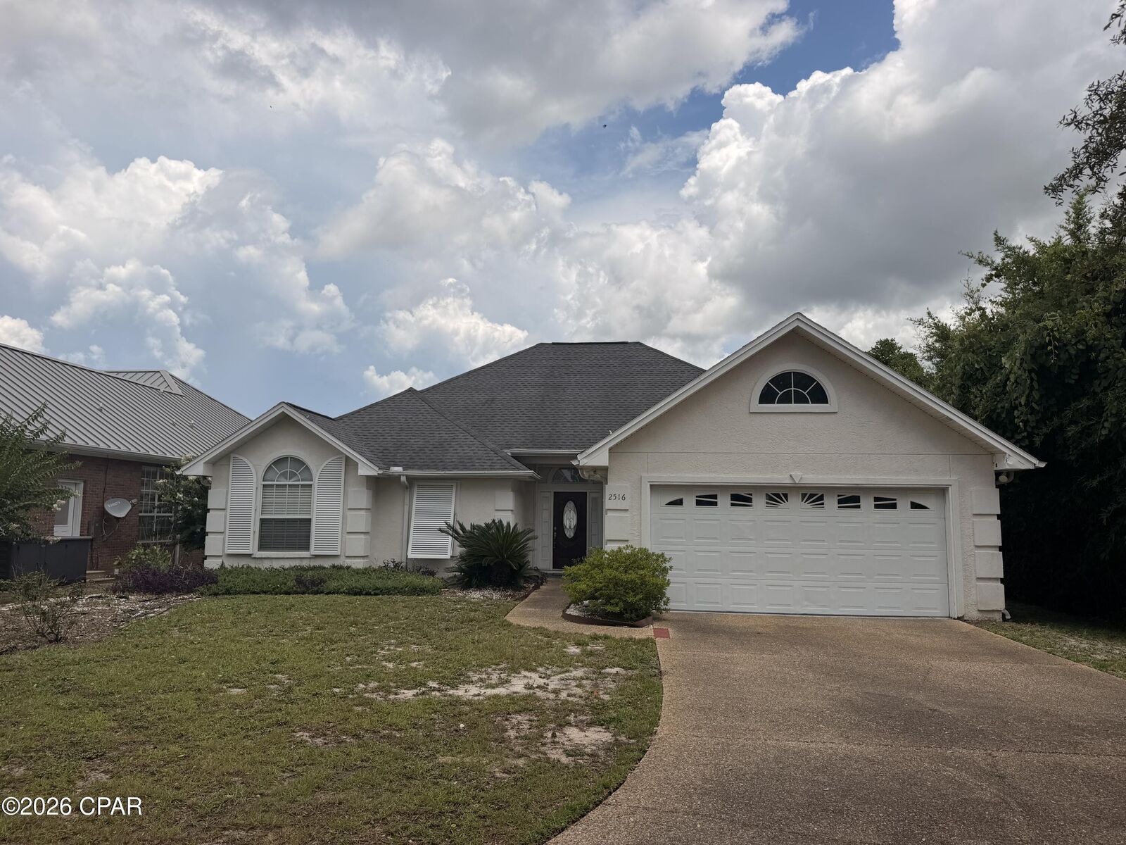 Property Photo: 2516 Country Club Drive FL 32444
