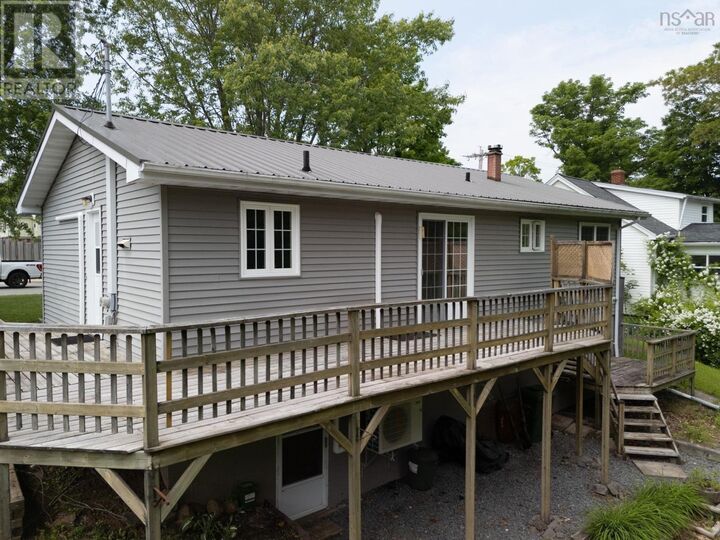 Property Photo:  9 Holmes Hill Road  NS B0P 1P0 