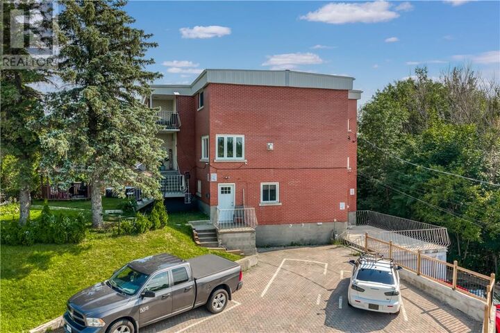 Property Photo: 265 Montcalm Avenue ON P3C 5C8
