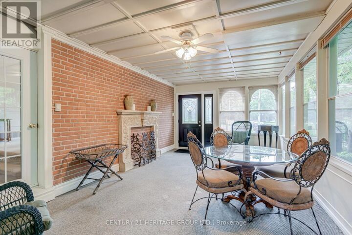 Property Photo: 129 Bolton Avenue ON L3Y 2X3