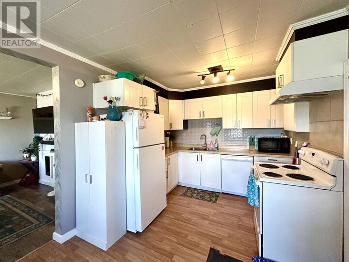 Property Photo:  6080 Highway 11  ON P0W 1E0 