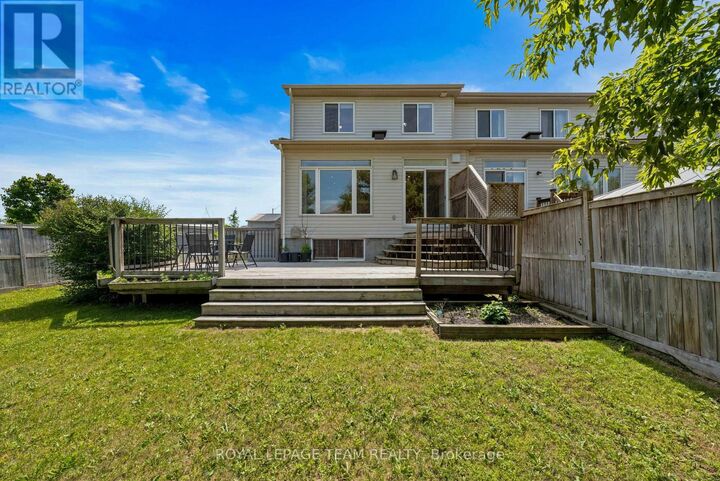 Property Photo: 348 Brigitta Street ON K2S 0H9