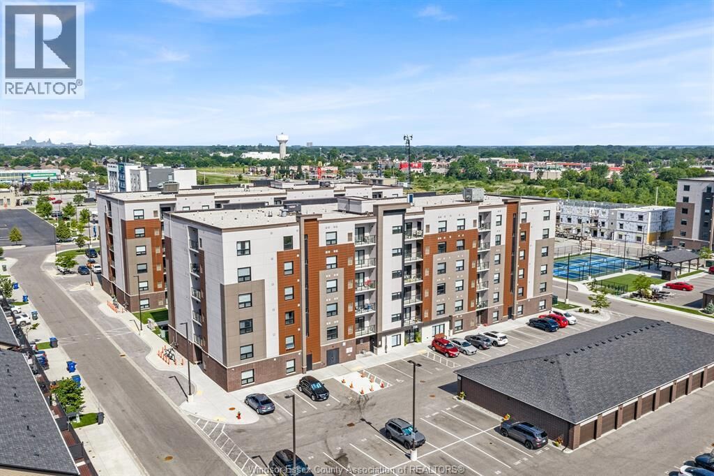 Property Photo: 728 Brownstone Drive 602 ON N9K 0C3