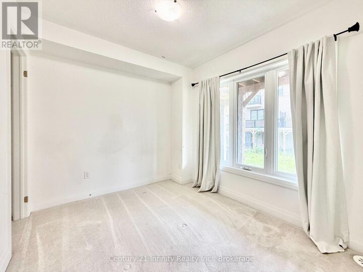 Property Photo: 36 Elkington Crescent 2 ON L1P 0L7