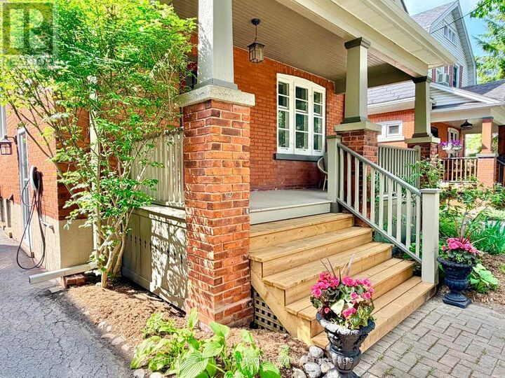 Property Photo:  20 Rankin Street  ON N5A 6H9 