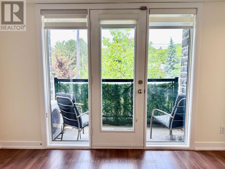 Property Photo: 2 Dunsheath Way 102 ON L6B 1N3
