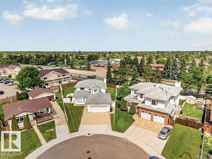 Property Photo:  16524 99 Street NW  AB T5X 5L6 