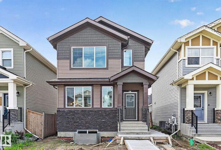 Property Photo: 9811 106 Avenue AB T8R 2P1