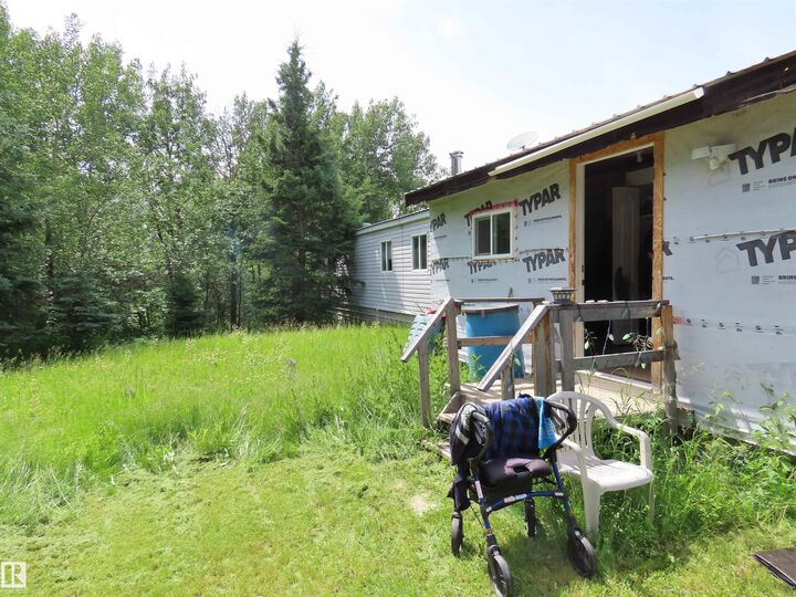 Property Photo:  7227 Twp Road 560  AB T0E 2A0 