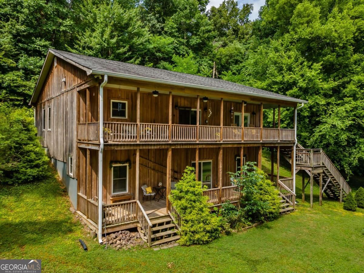 Property Photo: 5516 Highway 30 GA 30701